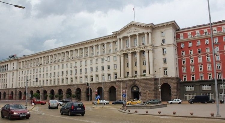 Половината заместник-министри участват в бордове, съвети и комисии - без възнаграждение