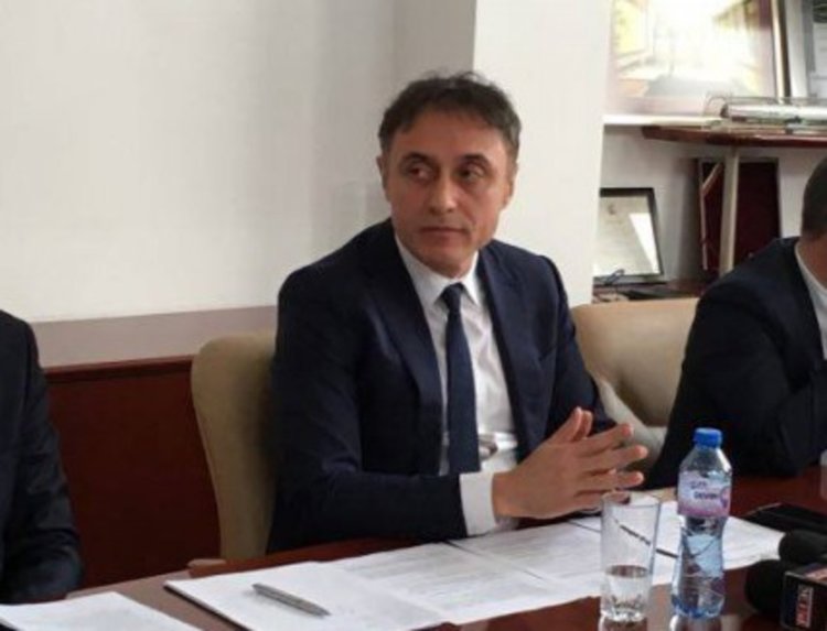 Служебният министър уволни шефовете на БДЖ и НКЖИ