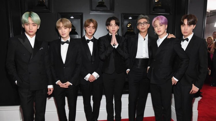 BTS втори в света след Дрейк