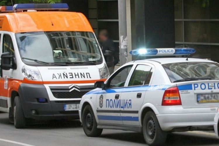 Шофьорка на Тойота блъсна пешеходка в Хасково, закопчаха дрогиран водач