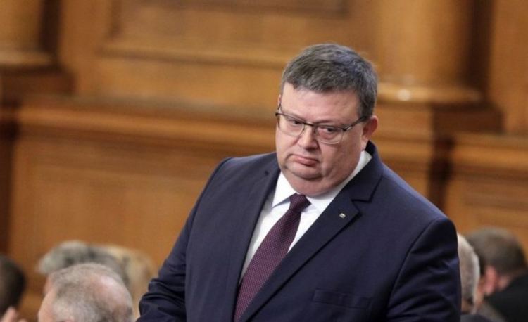 КПКОНПИ проверява шефа на НСО, бившия директор на БНР и още ректор, главен архитект, зам.-кмет и общински съветници