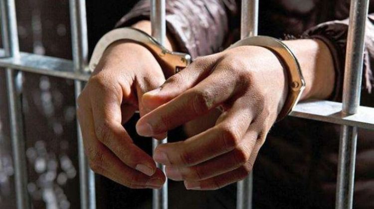 Задържаха трима за побой над 16-годишен кърджалиец