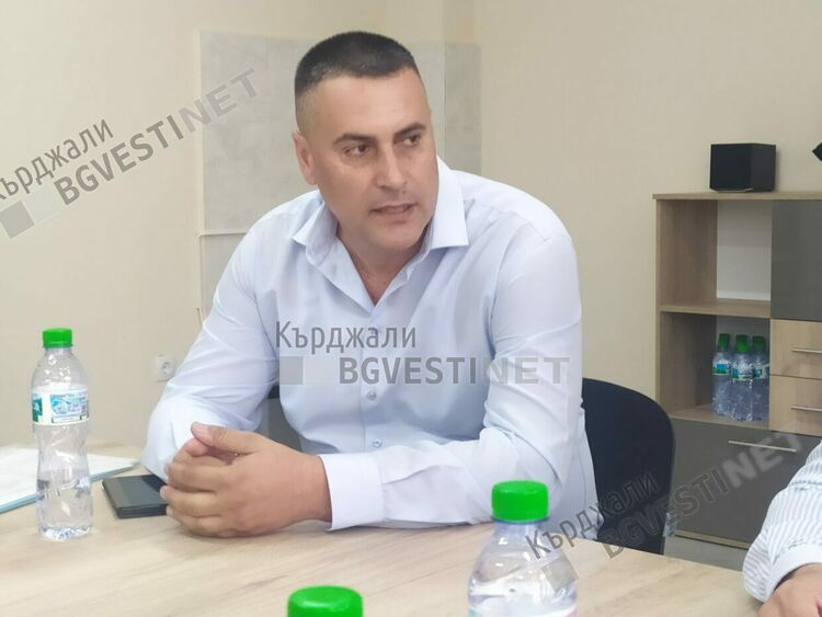 Без съгласие завършиха консултациите за съставяне на Районна избирателна комисия в Кърджали,ЦИК с последна дума
