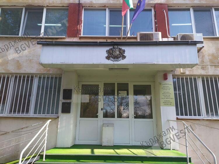 Окръжна прокуратура поема делото срещу непълнолетния кърджалиец, убил старица на пътя, грозят го 5 години затвор