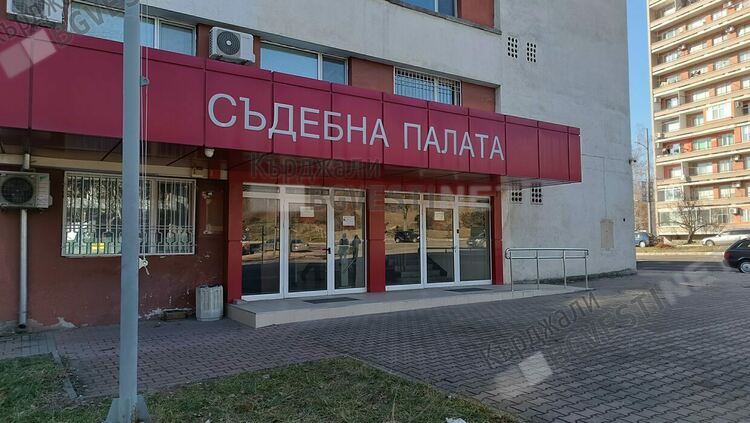     Осъдиха вдовец условно,източил от НОИ в Кърджали 18 бона с фалшив документ за пенсия