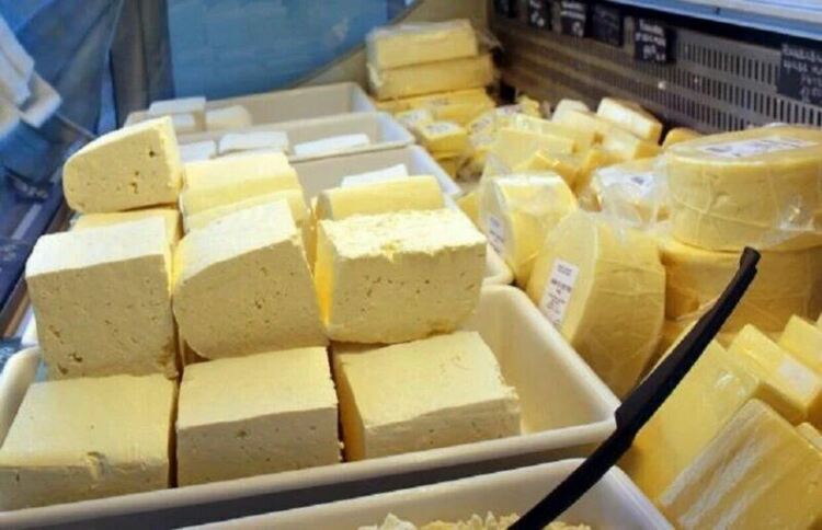 Китай вдига временно митата до 42,7% върху млечни продукти от ЕС