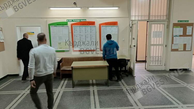 Увеличават се кърджалийци които чакат повече от година за работа