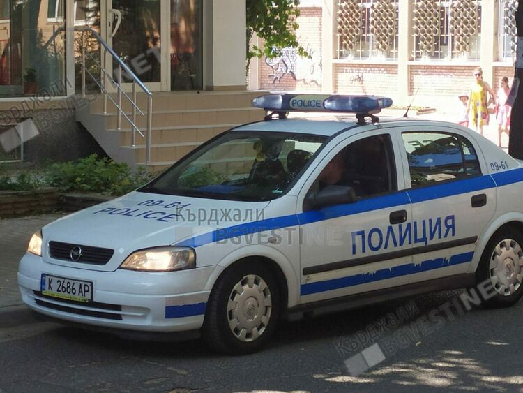 Разкриха кражба на "Форд" в Кърджали,трима са задържани