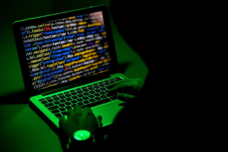  Руски шпиони хакват Wi-Fi рутери, за да следят Запада
