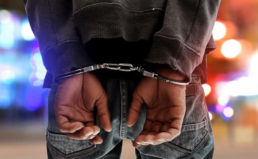 Задържаха мъж за убийство след пиянски скандал в Димитровград