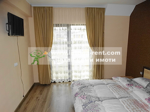 №3237 Двустаен, модерно обзаведен апартамент под наем в Центъра на Хасково.