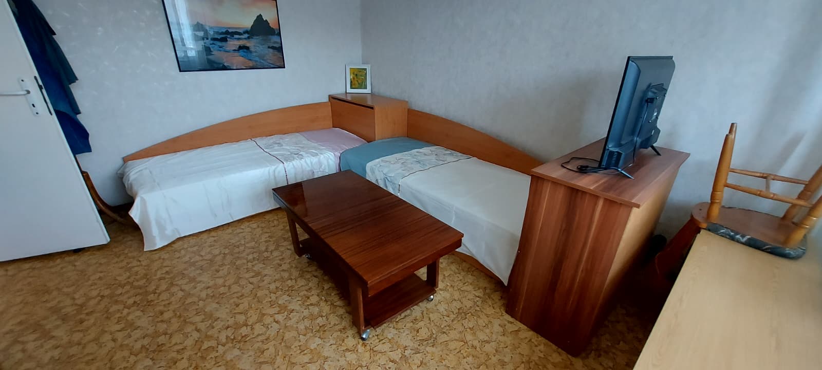 Просторен 3-стаен АПАРТАМЕНТ в кв. „Любен Каравелов“ - Хасково