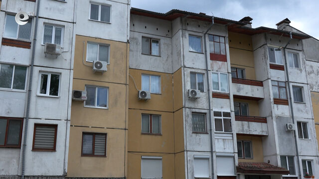 Климатиците в Смолян се бавят, хората ще трябва отново да разчитат на дърва за зимата